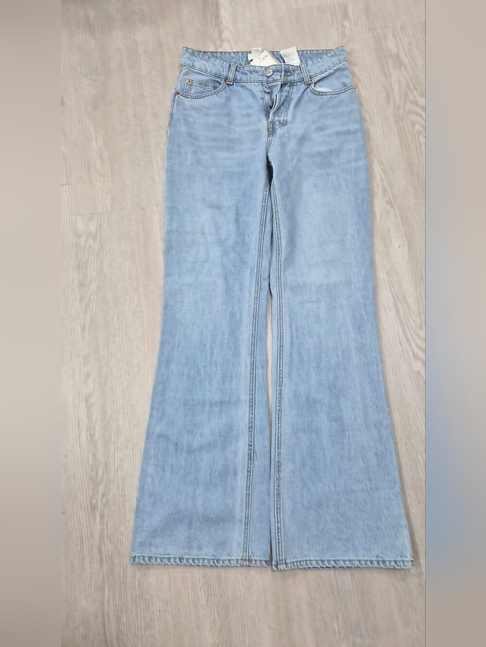 H&M Light Blue High-Rise Wide-Leg Jeans - Size 4 - New With Tag